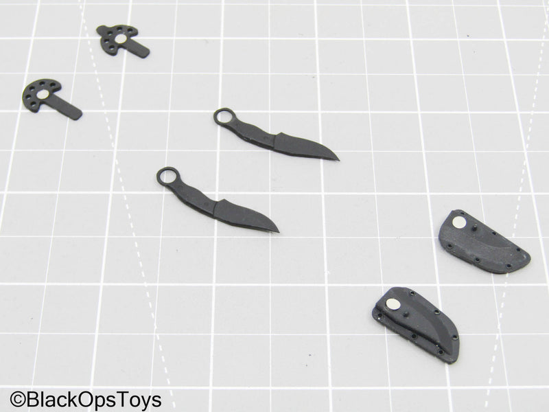 Load image into Gallery viewer, Custom 3D Dual Black Knife w/Magnetic Sheath &amp; MOLLE Clips

