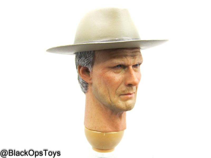 Load image into Gallery viewer, William Munny - Male Base Body w/Headsculpt, Spurred Boots, &amp; Hat
