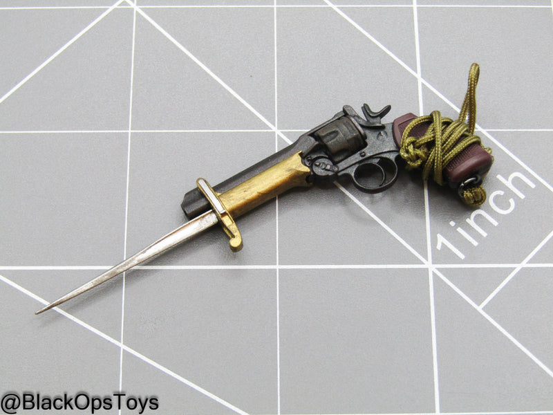 Load image into Gallery viewer, WWI - British Colonel Mackenzie - Metal Revolver w/Leather Belt
