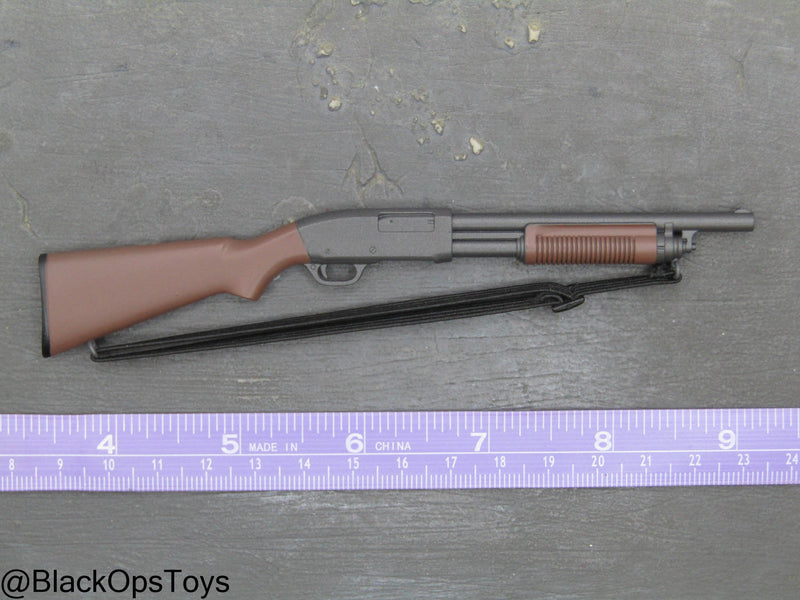 Load image into Gallery viewer, Mossberg M500 Shotgun w/Sling
