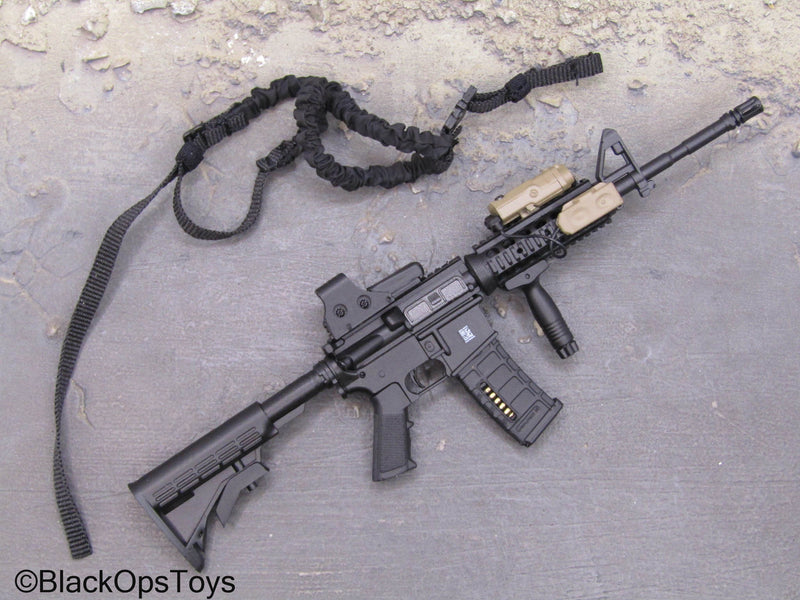 Load image into Gallery viewer, 101st Airborne Div. - M4 Rifle w/Attachment Set
