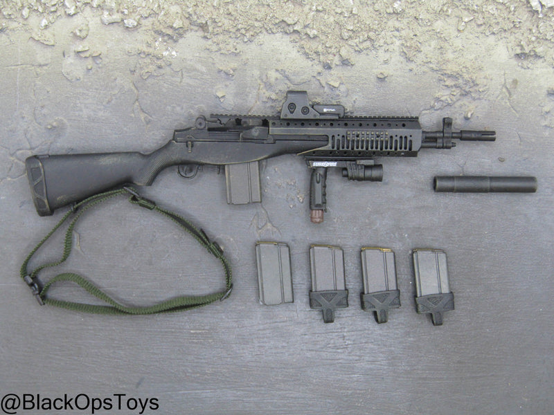 Load image into Gallery viewer, Navy Seal - Rudy Boesch - Black Metal MP5 w/Suppressor
