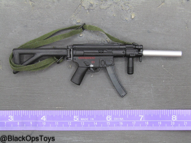 Load image into Gallery viewer, Navy Seal - Rudy Boesch - Black Metal MP5 w/Suppressor

