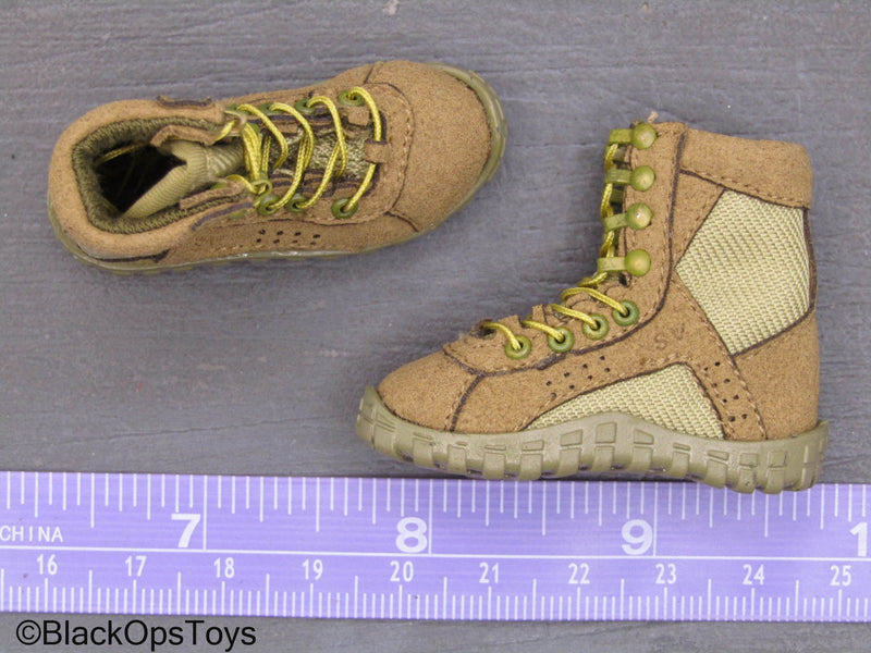 Load image into Gallery viewer, 101st Airborne Div. - Tan Combat Boots (Foot Type)
