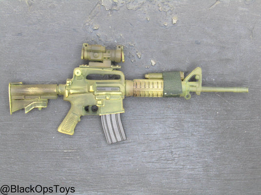 Weathered Camo M4 Carbine w/Scope & Tactical Light
