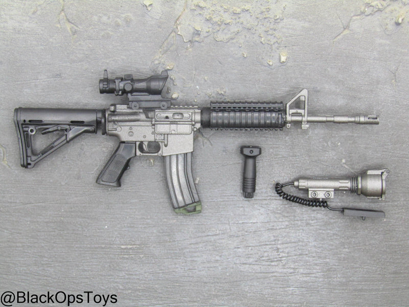 Load image into Gallery viewer, M4 Carbine w/Scope, Tactical Light, &amp; Foregrip
