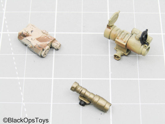 Tan Red Dot Scope w/Tac Light & PEQ