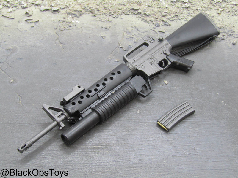 Load image into Gallery viewer, M16 Assault Rifle w/M203 Grenade Launcher
