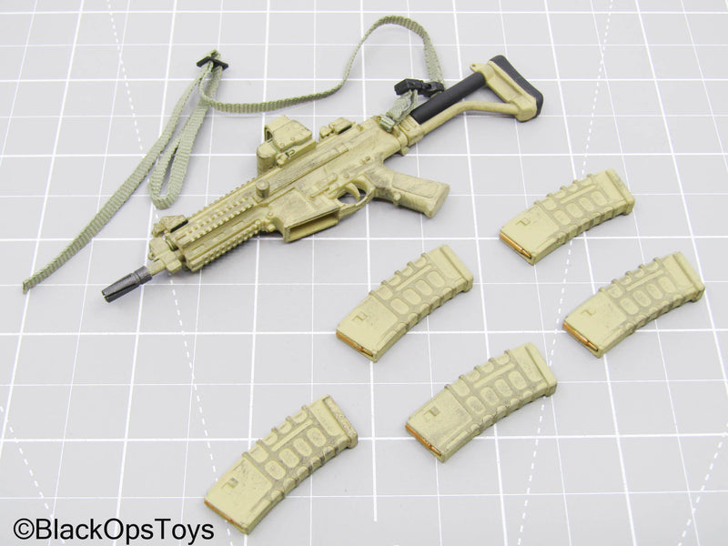 Load image into Gallery viewer, GI JOE - General Hawk - Tan Assault Rifle w/Folding Stock &amp; Mags
