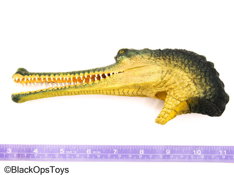 Load image into Gallery viewer, Alligator Helmet
