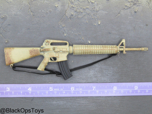 Desert Camo M16 Assault Rifle w/Sling