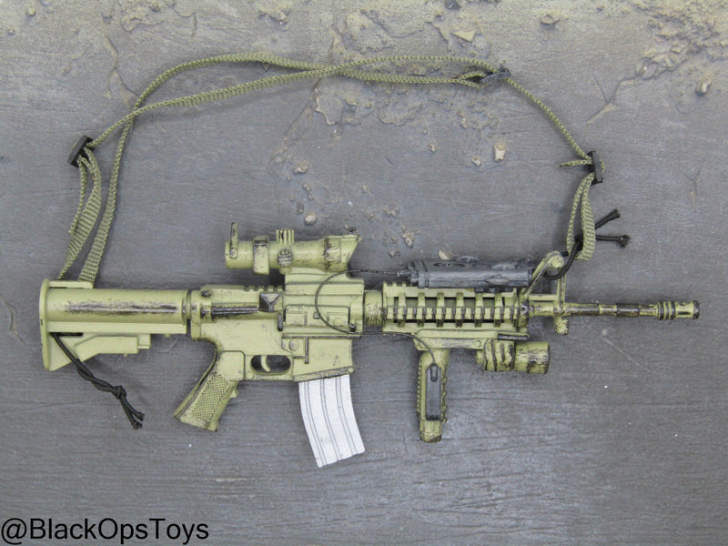 Load image into Gallery viewer, Weathered OD Green M4 Carbine w/Attachment Set
