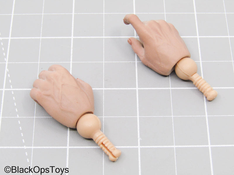 Load image into Gallery viewer, GI JOE - General Hawk - Hand Set w/Wrist Pins
