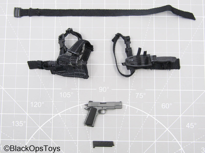 Load image into Gallery viewer, GI JOE - General Hawk - 1911 Pistol w/Drop Leg Holster &amp; Knife
