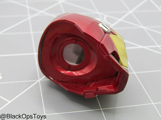 Iron Man - Helmeted Headsculpt