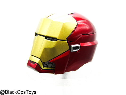 Iron Man - Helmeted Headsculpt