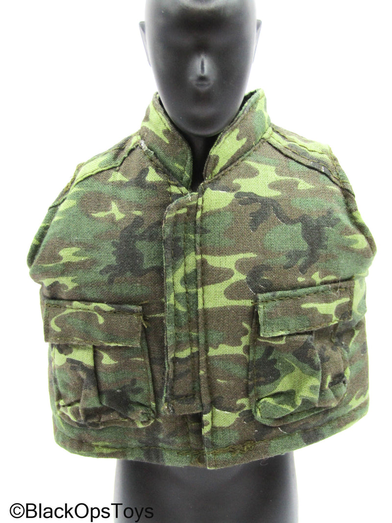 Load image into Gallery viewer, Vietnam - Woodland Camo Combat Vest
