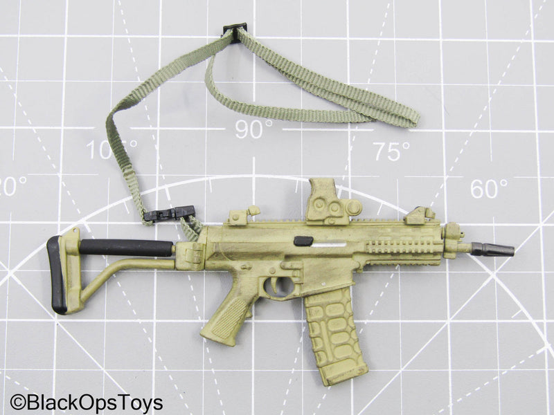Load image into Gallery viewer, GI JOE - General Hawk - Tan Assault Rifle w/Weapon Attachments
