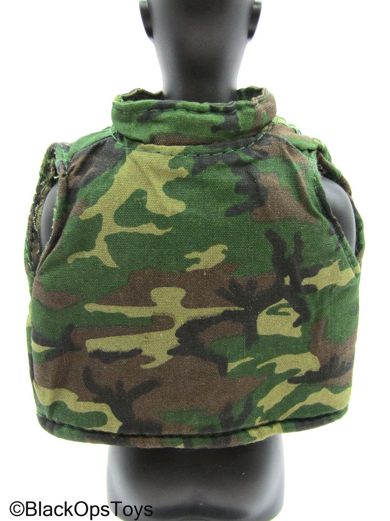 Load image into Gallery viewer, Vietnam - Woodland Camo Combat Vest
