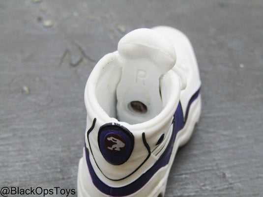 Los Angeles Lakers - Shaq - Shaquille O'Neal Sneakers (Peg Type) (READ DESC)