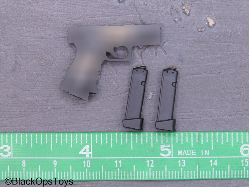 Load image into Gallery viewer, Camo Pistol

