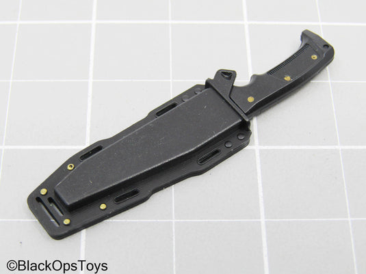 Black Knife w/Sheath (DAM Toys)