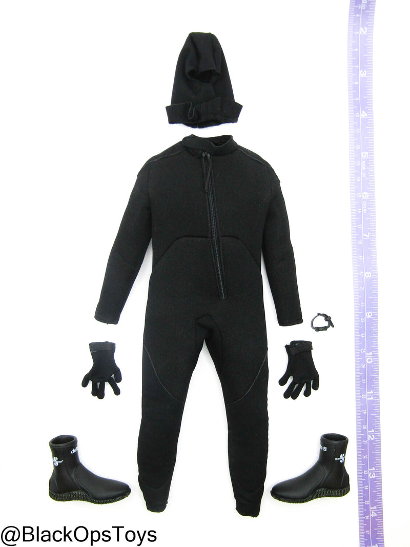 Load image into Gallery viewer, PLA NMC Combat Diver - Diving Suit w/Boots (Peg Type)
