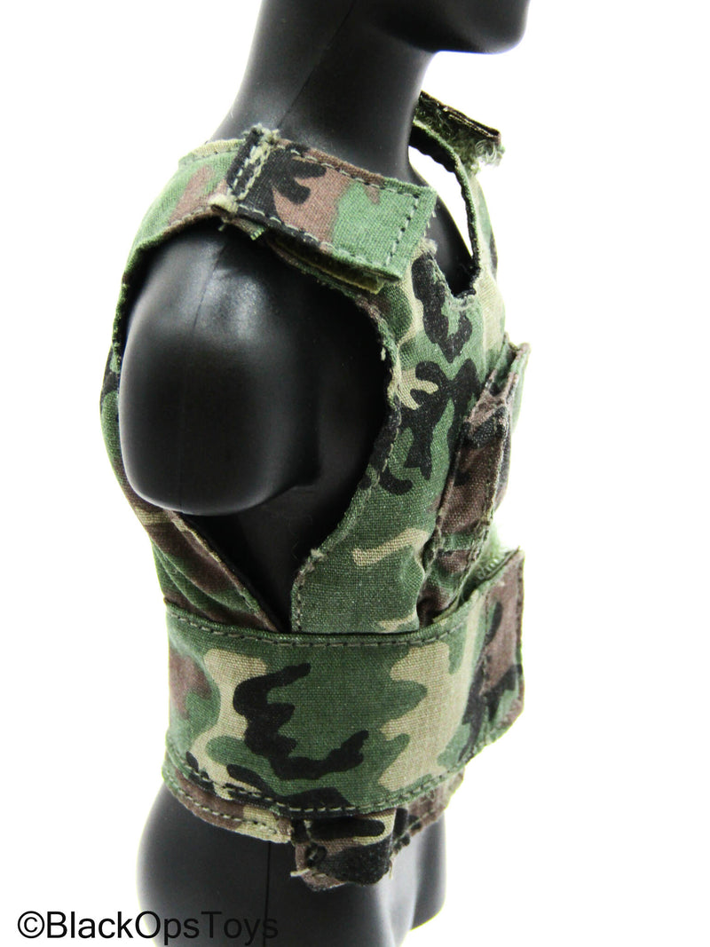 Load image into Gallery viewer, US Rangers BHD - Woodland Camo Body Armor Vest
