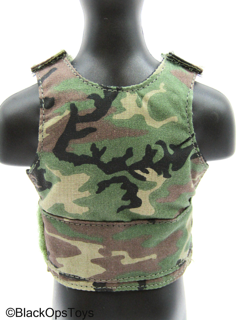 Load image into Gallery viewer, US Rangers BHD - Woodland Camo Body Armor Vest
