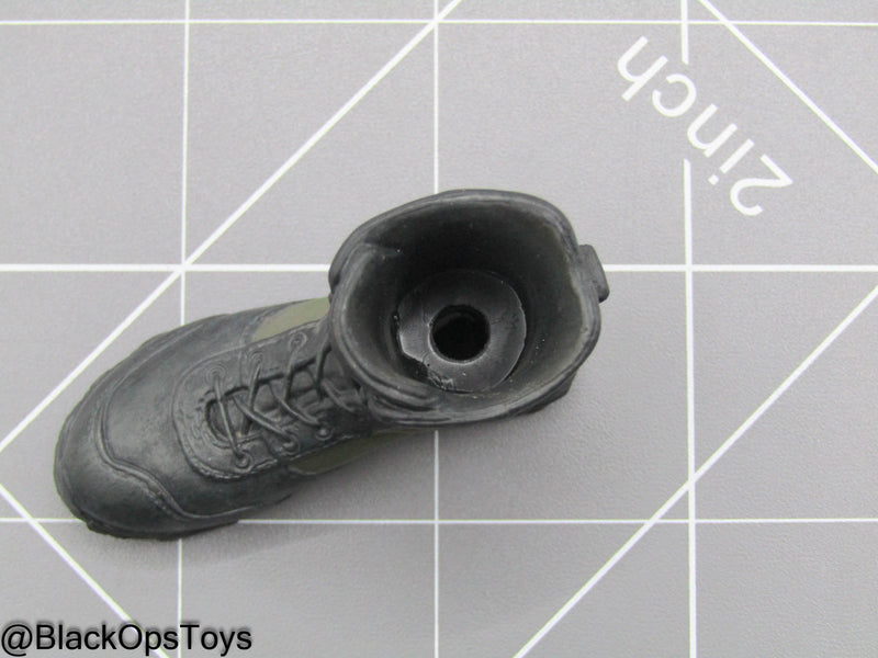 Load image into Gallery viewer, GI JOE - Flint - Black &amp; Green Combat Boots (Peg Type)
