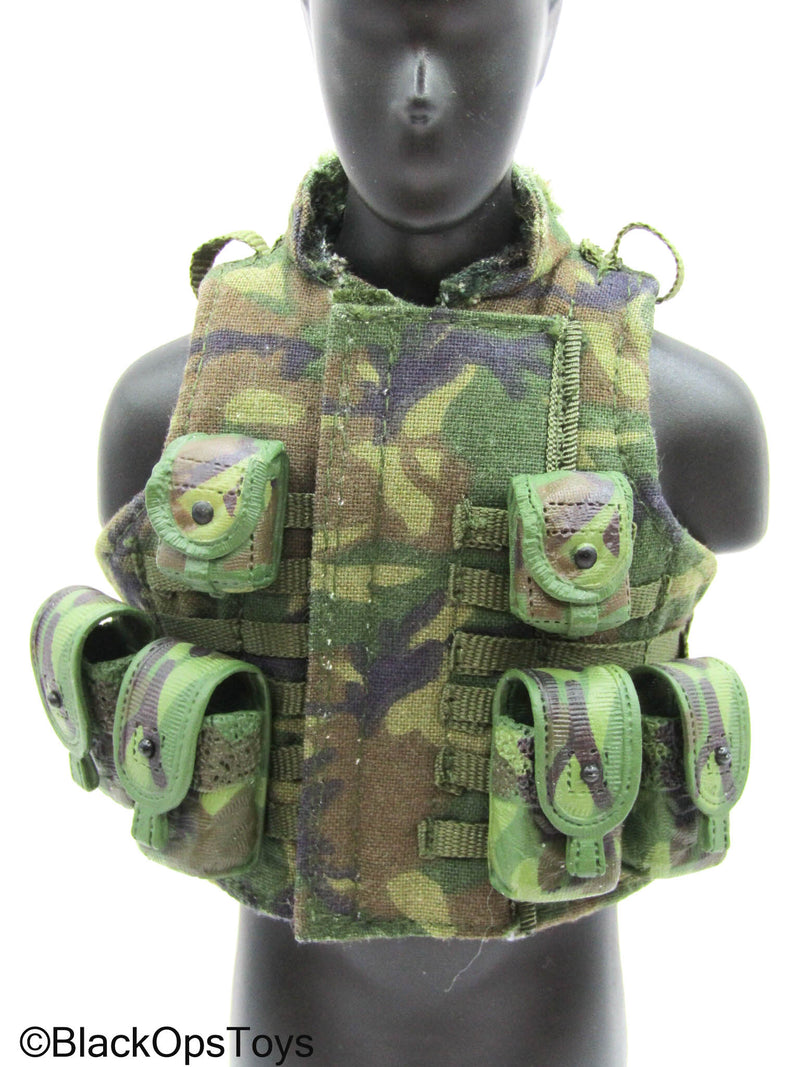 Load image into Gallery viewer, US Rangers - Woodland Camo Combat Vest w/Pouches
