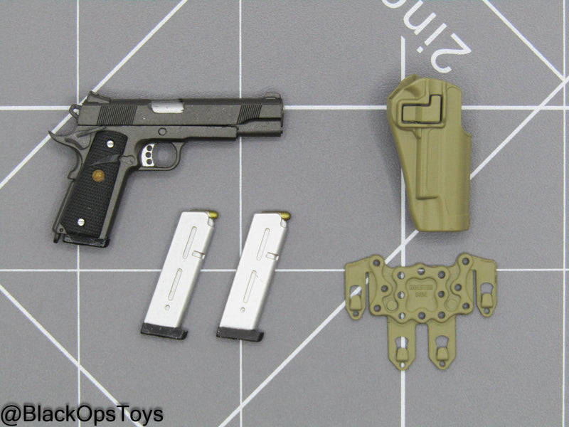 Load image into Gallery viewer, MARSOC - 1911 Pistol w/CQB Holster
