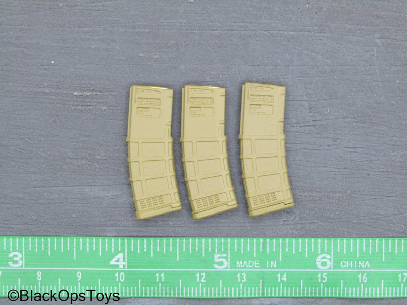 Load image into Gallery viewer, USMC - Tan 5.56 Magazines (x3)
