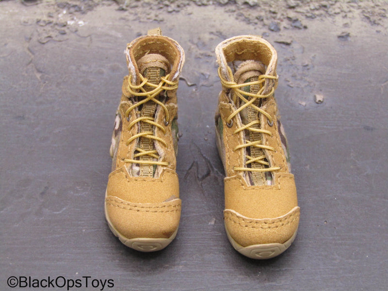 Load image into Gallery viewer, 50th Anniv HK SDU - Tan &amp; Multicam Combat Boots (Foot Type)
