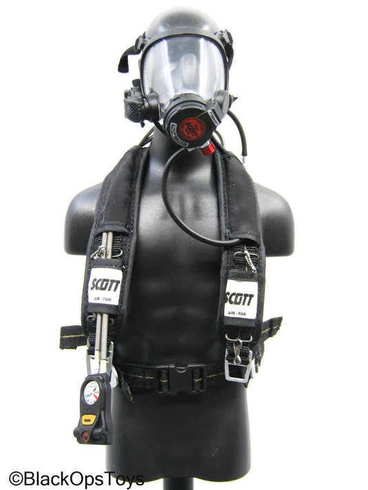 SCGTT Air-Pak Oxygen Tank & Harness w/Respirator Mask (DAM Toys)