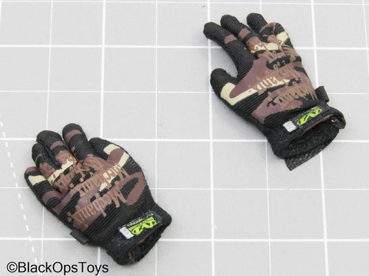 Brown & Black Gloves w/Hands