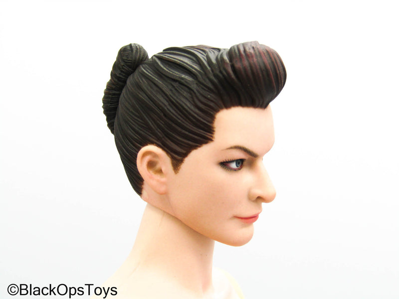 Load image into Gallery viewer, Gangsters Kingdom Vera - Female Base Body w/Head Sculpt &amp; Glasses
