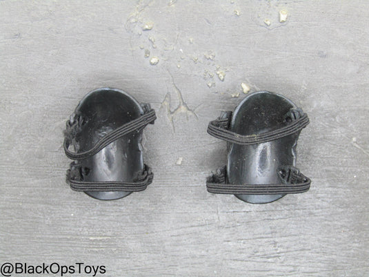 Black Knee Pads