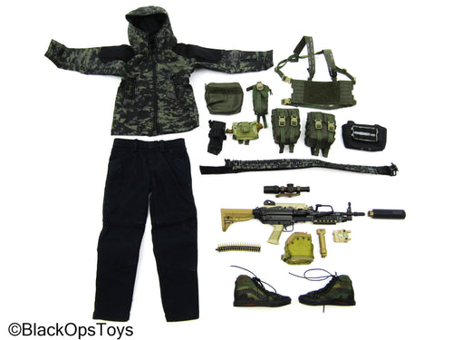 Sully's Custom Combat Uniform Starter Kit