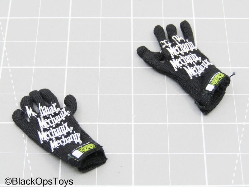 Load image into Gallery viewer, Black Gloves
