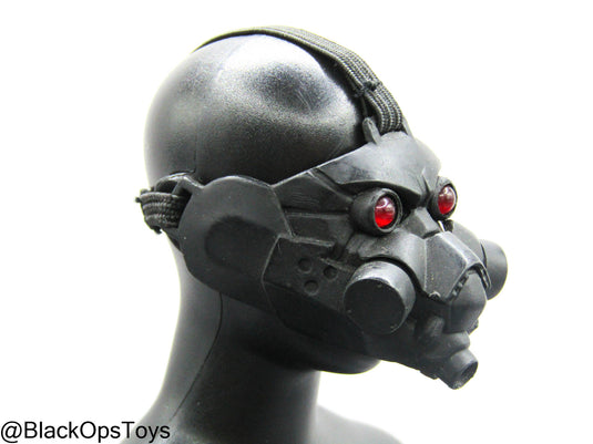 Black Gas Mask w/Red Lenses