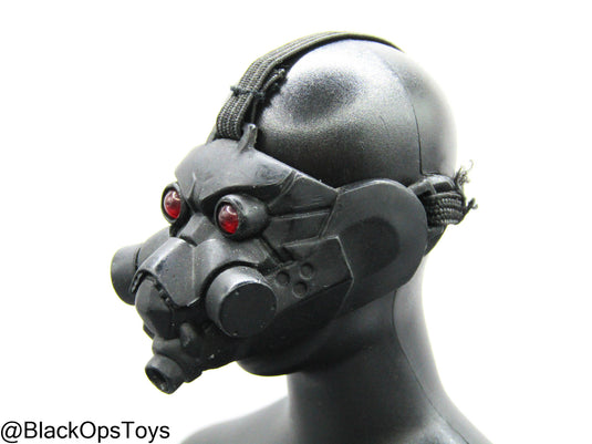 Black Gas Mask w/Red Lenses