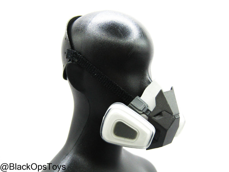 Load image into Gallery viewer, Grey &amp; White Respirator Mask
