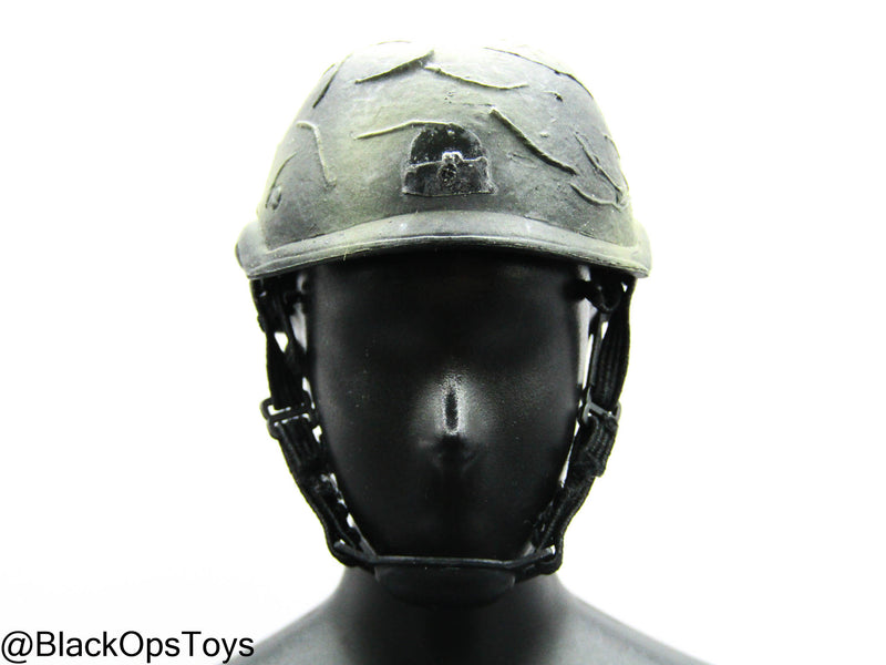 Load image into Gallery viewer, Camo Helmet
