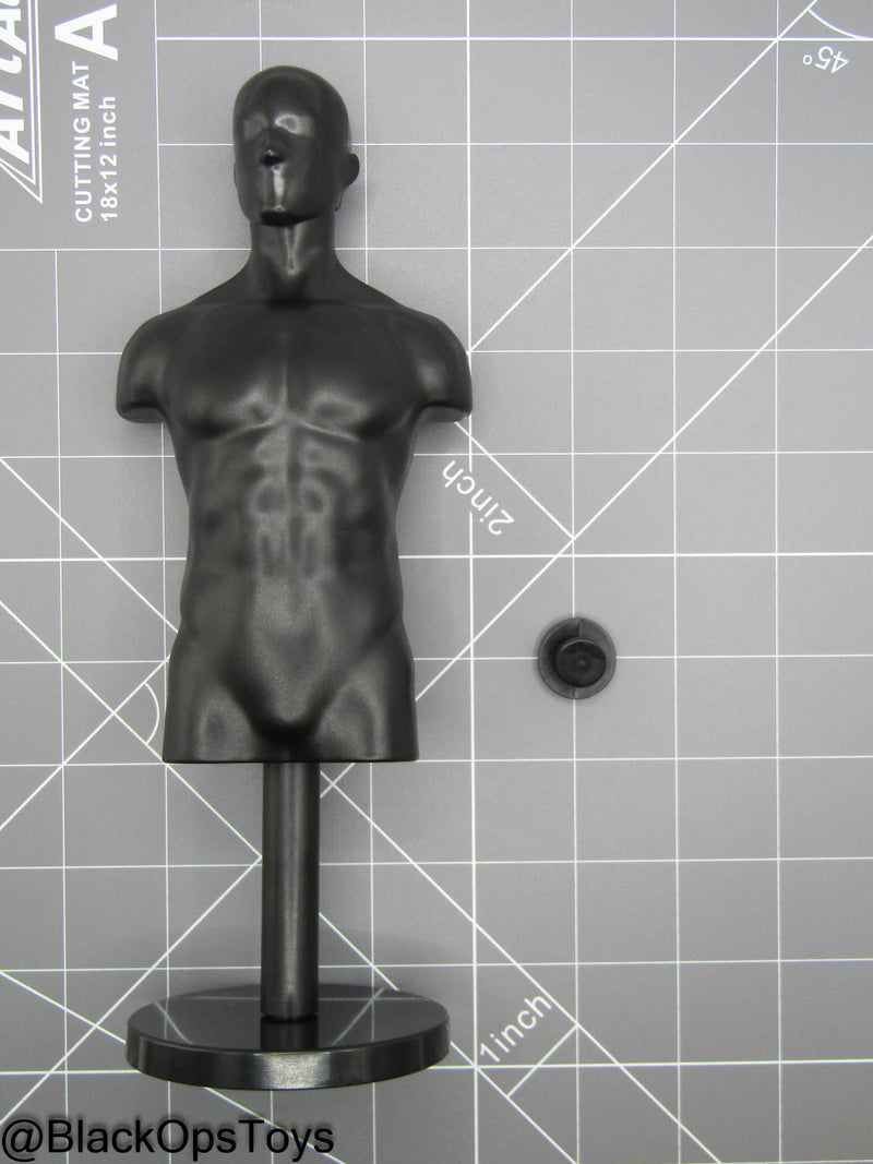 Load image into Gallery viewer, DEVGRU ONS GERONIMO - Half Body Mannequin w/Detachable Head
