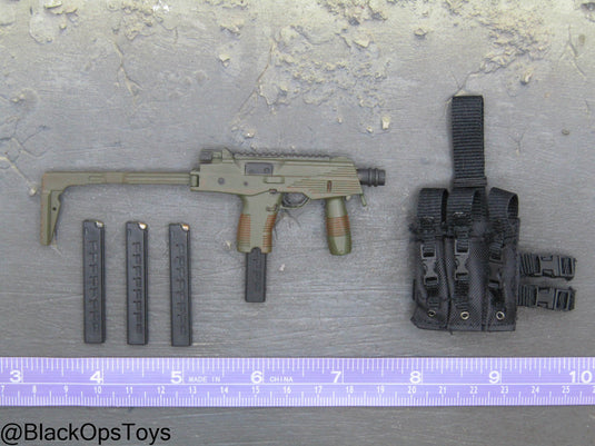 GI JOE - Cobra Major Bludd - Steyr TMP w/Triple Cell Mag Pouch