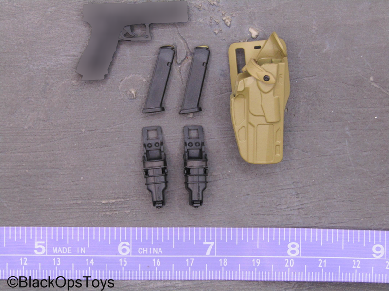 Load image into Gallery viewer, Russian Emergency Rescue Center - Pistol w/Holster Set

