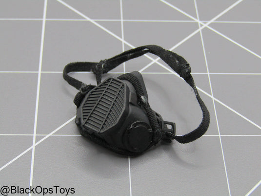 Black Respirator Mask