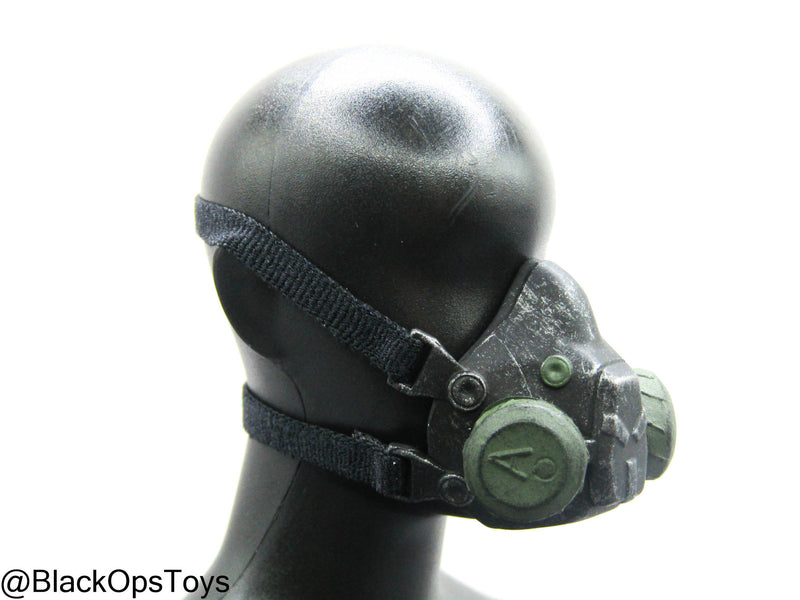 Load image into Gallery viewer, Black &amp; Green Respirator Mask
