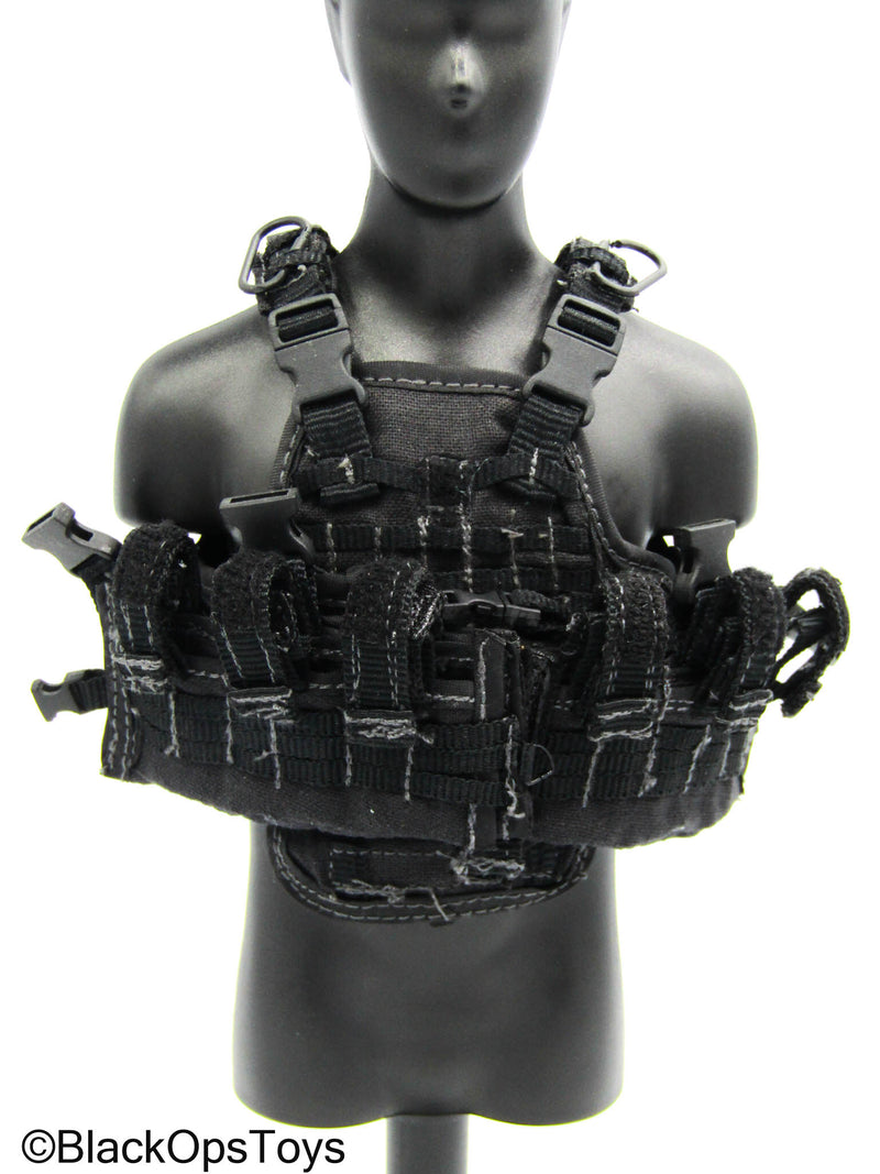 Load image into Gallery viewer, GI JOE - Cobra Viper - Black MOLLE Combat Vest Set w/Buttpack
